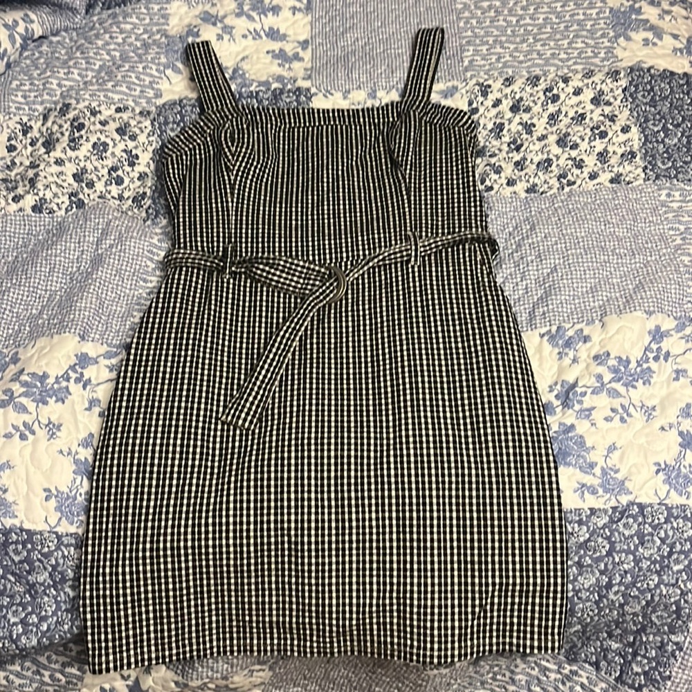 Black and white dress